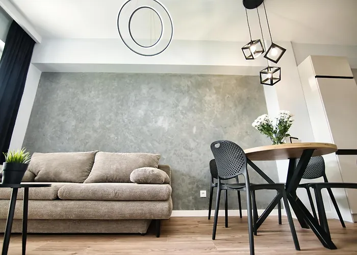 Just 5 By Housine Zator